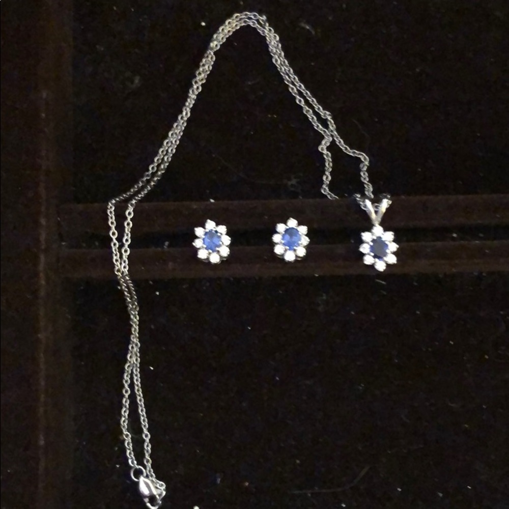 pendant with matching earrings